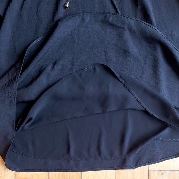 Joseph Ribkoff Black Ruffle Sleeve Drawstring Neckline Blouse Size 14 - Picture 4 of 5